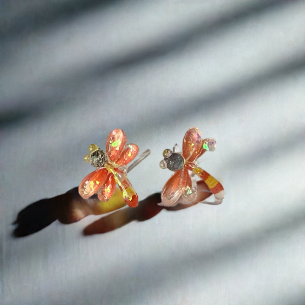 Brat Dragonfly Flare Hypoallergenic Earring - Image 6