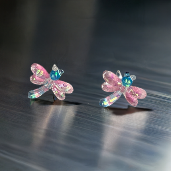 Brat Dragonfly Flare Hypoallergenic Earring - Image 3