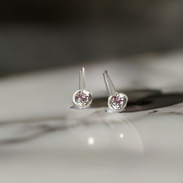 Brat Tiny Tots Sparkle Stud Earrings - Image 9