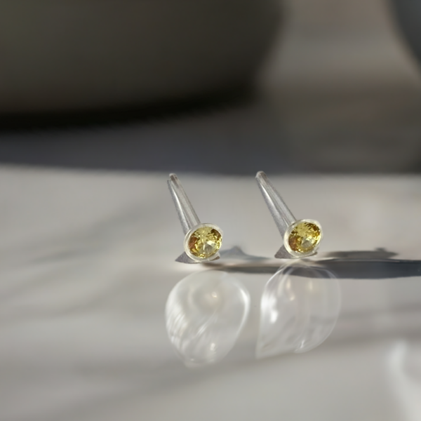 Brat Tiny Tots Sparkle Stud Earrings - Image 3