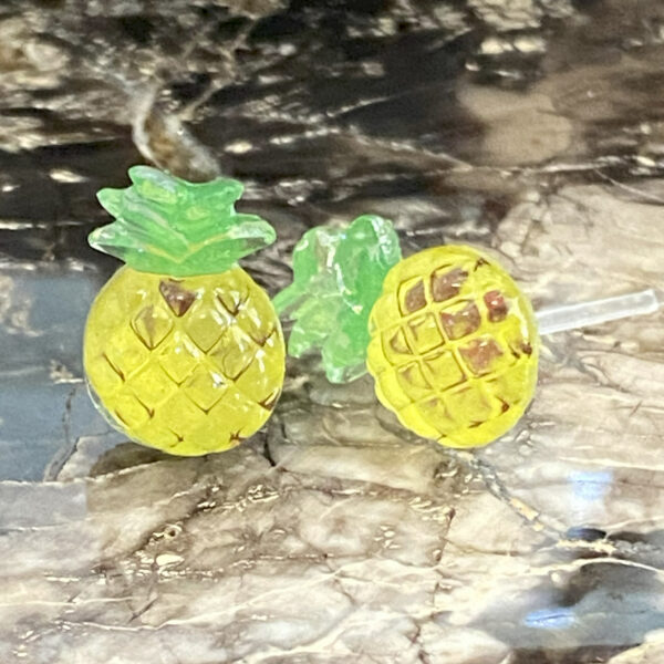 Brat Pineapple Pops