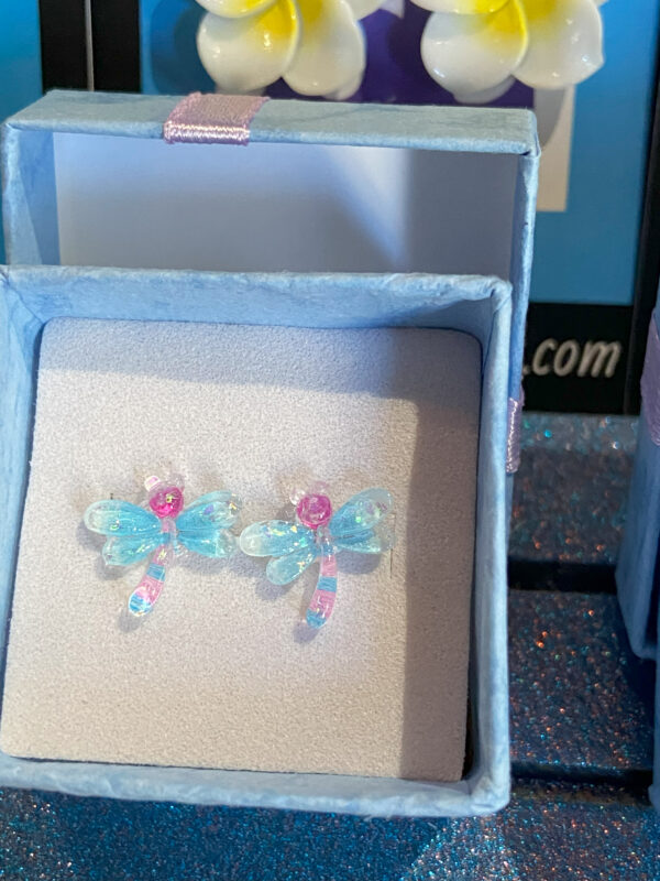Brat Dragonfly Flare Hypoallergenic Earring - Image 8