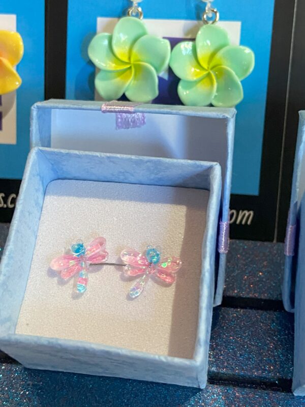 Brat Dragonfly Flare Hypoallergenic Earring - Image 7